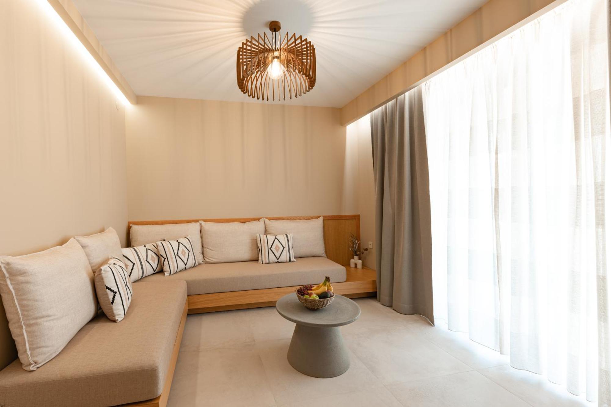 Trinity Design Suites Valanidorachi Εξωτερικό φωτογραφία